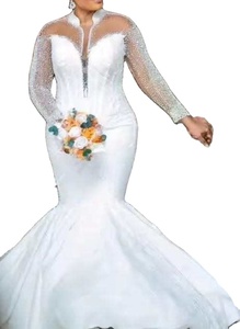 S0504Y 2026 Abito <span class=keywords><strong>da</strong></span> <span class=keywords><strong>Sposa</strong></span> Elegante a Collo Alto Stile Sirena, Vestibilità Slim, <span class=keywords><strong>Taglie</strong></span> <span class=keywords><strong>Forti</strong></span>, con Perle e Maniche Lunghe, di Gran Tendenza - Product Image 2
