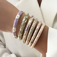 Bracelet Rinhoo élégant en émail givré à texture florale, plaqué or, tendance, avec strass floraux, pour femme, bijou de fête