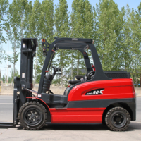 Montacargas Eléctrico Heftruck de 5 Toneladas, Elevación de 5m, Batería de Plomo-Ácido, Desplazador Lateral Hidráulico, Modelo CPD para Puerto, Certificado CE, 12 Meses de Garantía