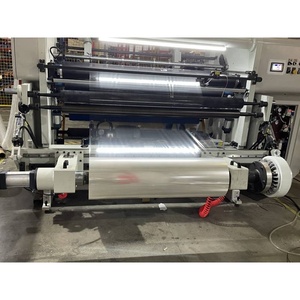 Macchina per Taglio e Riavvolgimento di Film Plastico ad Alta Velocità con Controllo della Tensione a Polvere Magnetica Svolgitore da 1600mm - Product Image 1
