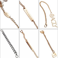 Étiquettes métalliques personnalisées pour vêtements avec plaques nominatives en relief, logos personnalisés pour sacs, chaussures et vêtements - Couleur et forme personnalisées