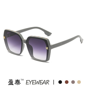 Yingtai Eyewear <b>Square</b> <b>Sunglasses</b> UV400 Plastic Metal Frame Women Fashion Sunshades - Product Image 2