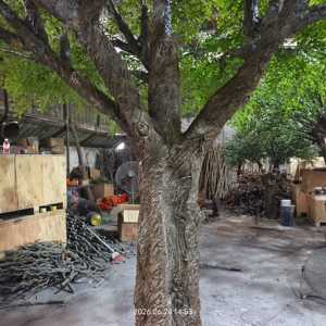 Grand arbre banian artificiel réaliste, faux arbre vert réaliste pour la décoration intérieure et extérieure, usage commercial - Product Image 3