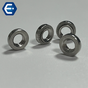 Cina custom m1 m2 m3 m4 m5 m6 m6 cremagliera cnc, in acciaio inox auto clinch vite e elementi di fissaggio, rivetto dadi fornitore - Product Image 4