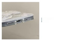 Étui de téléphone scintillant de luxe pour filles, avec motif ondulé, pour 17 16 Pro 15 14 13 12 11, coque arrière avec sangle à chaîne