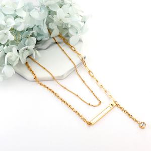 Collier pendentif double chaîne en acier inoxydable plaqué or 18 carats, motif astronaute diamanté, design tendance - Product Image 4