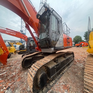 Grue sur chenilles HITACHI 450 modèle 2018, équipée d'un moteur et d'une boîte de vitesses, capacité 85T, moment de levage 3M, hauteur maximale 30M, excellent état. - Product Image 1