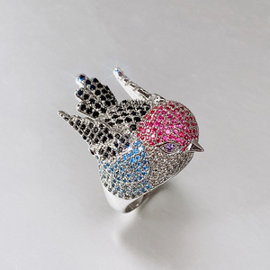 Bague créative en forme d'oiseau Robin pour femme, bijou de doigt étincelant et tendance - Product Image 1