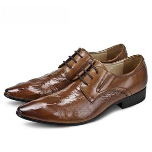 Éxito de Ventas 2025: Zapatos de Vestir de Cuero Inglés con Punta en Pico, Estilo Ejecutivo para Hombre, Hechos a Mano, para Uso Formal y Casual - Product Image 2
