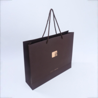 Impresión de Logotipo Personalizado para Tiendas de Ropa Premium, Publicidad en Centros Comerciales y Bolsas de Papel Personalizadas para Regalos