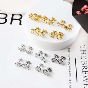 Nouvelle Collection Halloween : Collier et Boucles d'Oreilles Fantaisie en Acier Inoxydable, Motif Citrouille Grimaçante – Idéal pour Fêtes et Cadeaux - Product Image 2