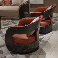 Fauteuil de salon moderne italien de luxe, revêtement en cuir véritable, structure en bois, fauteuil ergonomique pour hôtel et chambre à coucher