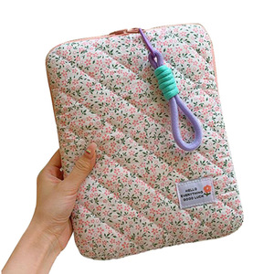 Korean floral patterned padded <b>tablet</b> <b>bag</b>, 11-inch iPad zipper <b>tablet</b> protective case, shockproof inner sleeve. - Product Image 2