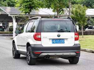 <span class=keywords><strong>Skoda</strong></span> <span class=keywords><strong>Yeti</strong></span> d'occasion à bas <span class=keywords><strong>prix</strong></span>, modèle 2013, <span class=keywords><strong>Yeti</strong></span> 1.8TSI Premium automatique, très demandée - Product Image 6