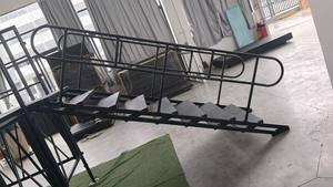 Escenario Móvil para Conciertos, Eventos y Bodas, Fácil de Instalar, Antideslizante, de Madera Contrachapada, con Altura Ajustable, en Venta - Product Image 2