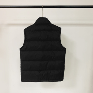 Vente en gros Gilet à bulles Veste en duvet légère sans manches Conception personnalisée Gilet bouffant pour hommes Gilet d'hiver rembourré en duvet Gilet à bulles pour hommes - Product Image 4
