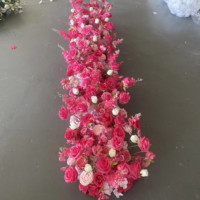 S1007 Factory Custom Hochwertige Seiden blume Runner Rose Baby Breath Künstliche Blumen für Neujahr Hochzeits feier Dekoration