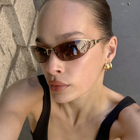 Lunettes de soleil demi-cerclées personnalisées pour femmes, style Y2K 2026, tendance décontractée pour le voyage, décoration de luxe pour hommes, protection UV400
