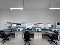 Banco de Pruebas de Instrumentos: Calibrador de Presión Eficiente, Comparador de Manómetros, Pruebas Modulares Optimizadas, Banco de Pruebas Eléctrico