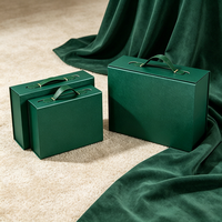 Coffret Cadeau Vert Personnalisé, Boîte Cadeau de Luxe OEM ODM avec Poignée en Cuir PU pour Cadeaux de Fête et d'Affaires