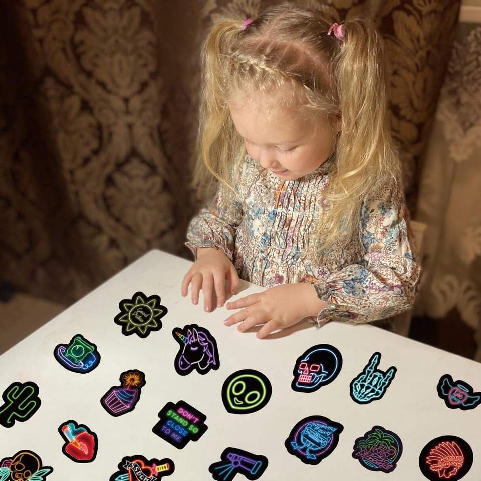 100 Cool Neon Adhesive Paper Stickers Holographic Classroom Rewards for ...