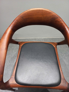 Fauteuil lounge en bois de noyer de luxe, accoudoirs ergonomiques courbés, finition bois naturel, meubles pour la maison, l'hôtel, PISANO - Product Image 5