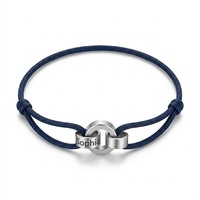 Bracelet personnalisé gravé avec un nom, en acier inoxydable, anneaux entrelacés, bracelet en corde tressée réglable, bijoux personnalisés pour couple