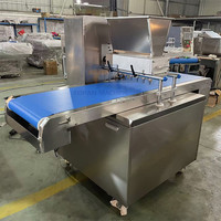 Machine de remplissage automatique de biscuits de petits gâteaux pour le dépôt de gâteau d'éponge