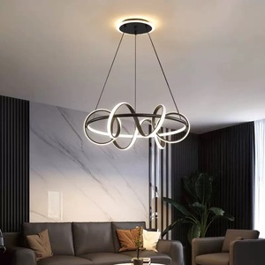 Lámpara LED moderna de anillo entrelazado para sala de estar: Eleva tu decoración del hogar Lámpara LED elegante con anillos trenzados - Product Image 1