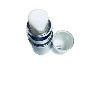 Flacon <span class=keywords><strong>pompe</strong></span> sans air en aluminium argenté de 15 ml avec impression sérigraphique pour sérum de soin de la peau, nettoyant visage et shampoing - Product Image 2