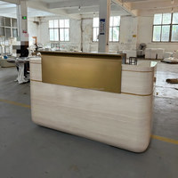 Comptoir de réception compact en marbre vert, comptoir cannelé marron, mobilier de salon de boutique, fabrication OEM/ODM sur mesure, fabricant chinois