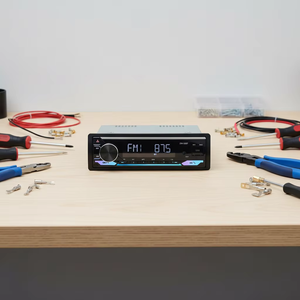 เครื่องเล่น MP3 แบบถอดได้ หน้าจอ LCD สี ปุ่มกดสีสันสดใส ใช้ได้กับรถยนต์ 12V ทั่วไป พร้อมบลูทูธ - Product Image 5
