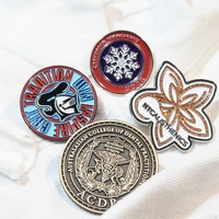 Épinglette en émail personnalisée motif croix géométrique, épinglette en émail personnalisée pour la sensibilisation, épinglette en émail personnalisée, badge de revers en argent antique pour cadeau de remise de diplôme