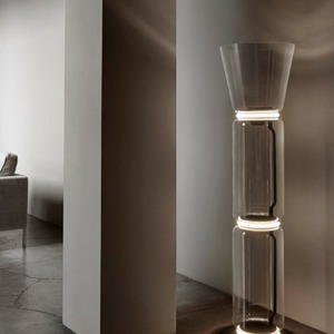 Thiết kế hiện đại Đèn sàn thủy tinh tối giản hiện đại với nguồn sáng LED cho phòng khách hoặc phòng ngủ - Product Image 1