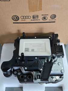 Nuova Unità di Controllo <span class=keywords><strong>Meccatronica</strong></span> TCU TCM 02E DQ250 Compatibile per Cambio DSG a 6 Velocità VW Audi Skoda - Product Image 1