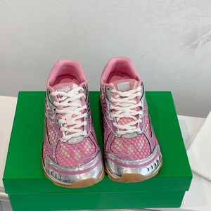 Chaussures de course décontractées basses personnalisables de haute qualité Bottega Veneta Orbit, baskets rétro argentées, chaussures de marche en maille tendance - Product Image 3
