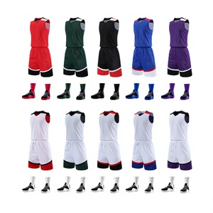 Ensemble d'uniformes de basketball personnalisés SPARKWELL INDUSTRY pour adultes unisexe vert et blanc 100% polyester impression par transfert par sublimation - Product Image 3