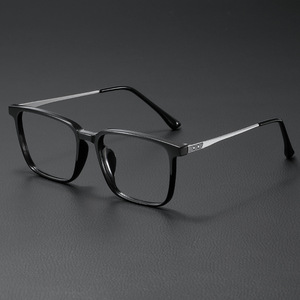 <span class=keywords><strong>2025</strong></span> Mới Thời Trang Chất Lượng Cao Của Nam Giới Vuông Kính Phẳng Photochromic Chống-Ánh Sáng Màu Xanh Hợp Thời Trang Thư Mô Hình - Product Image 2