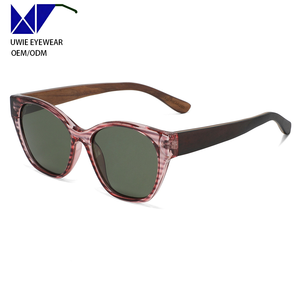Gafas <span class=keywords><strong>de</strong></span> Sol Redondas Polarizadas <span class=keywords><strong>de</strong></span> Madera |   Protección UV y Opciones Multicolor |   Gafas <span class=keywords><strong>de</strong></span> Moda Unisex para Adultos - Product Image 5