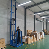 Petits élévateurs de fret intérieurs/extérieurs, élévateur de marchandises mural, élévateur de marchandises vertical électrique pour entrepôt