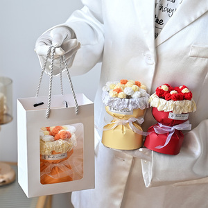 ดอกไม้ถักไหมพรมทำมือสไตล์โมเดิร์น ช่อดอกไม้ประดิษฐ์ขนาดเล็ก  ดอกไม้ปลอม  เป็นมิตรกับสิ่งแวดล้อม ของขวัญวันแม่ วันวาเลนไทน์ - Product Image 1