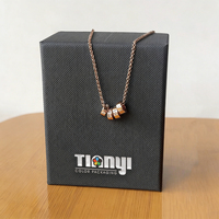 Boîte d'emballage rigide personnalisée pour bijoux, boîte cadeau en papier de luxe avec logo estampé à l'or