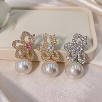Anting-anting Mutiara Bunga Elegan untuk Wanita, Anting-anting Gantung Kupu-kupu CZ Hati Pink Mikro Pave Penuh, Perhiasan Pengantin Romantis