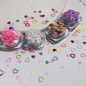 กลิตเตอร์รูปตัวอักษรผสมสำหรับงาน DIY งานฝีมือ ตกแต่งเล็บ เรซิ่น และเครื่องประดับ - Product Image 3