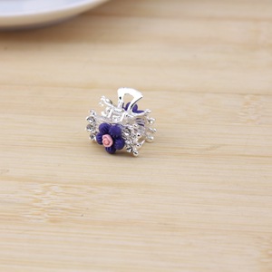 Pinces à cheveux en alliage style coréen avec strass en forme de fleur, petites pinces à cheveux, couleurs mélangées, accessoire de coiffure pour usage quotidien - Product Image 2