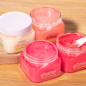 <span class=keywords><strong>Gommage</strong></span> corporel exfoliant au sucre naturel végétalien, éclaircissant, à la fraise, à la noix de coco et à la vanille, avec logo personnalisé et marque privée - Product Image 1