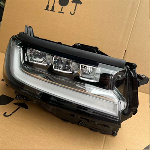 <span class=keywords><strong>Precio</strong></span> de Fábrica para <span class=keywords><strong>Toyota</strong></span> <span class=keywords><strong>Land</strong></span> <span class=keywords><strong>Cruiser</strong></span> 300 LC300 2021 <span class=keywords><strong>2022</strong></span> 2023 2024 Faros LED de Alto Rendimiento con 3 Lentes, Accesorios LC300 - Product Image 2
