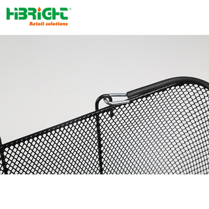 Panier de supermarché en treillis métallique noir avec poignées - Product Image 2