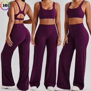 Ensemble de sport pour femme avec soutien-gorge rembourré et pantalon de yoga évasé taille haute à dos ajouré et jambes larges, idéal pour la gym et les activités sportives - Product Image 4