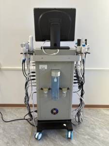 2025 NEW 18 in 1 Skincare Oxygen Jet Facial Skin Tightening Whitening <b>Machine</b> Beauty Oxygen Face Cleaning Beauty Salon - Product Image 4